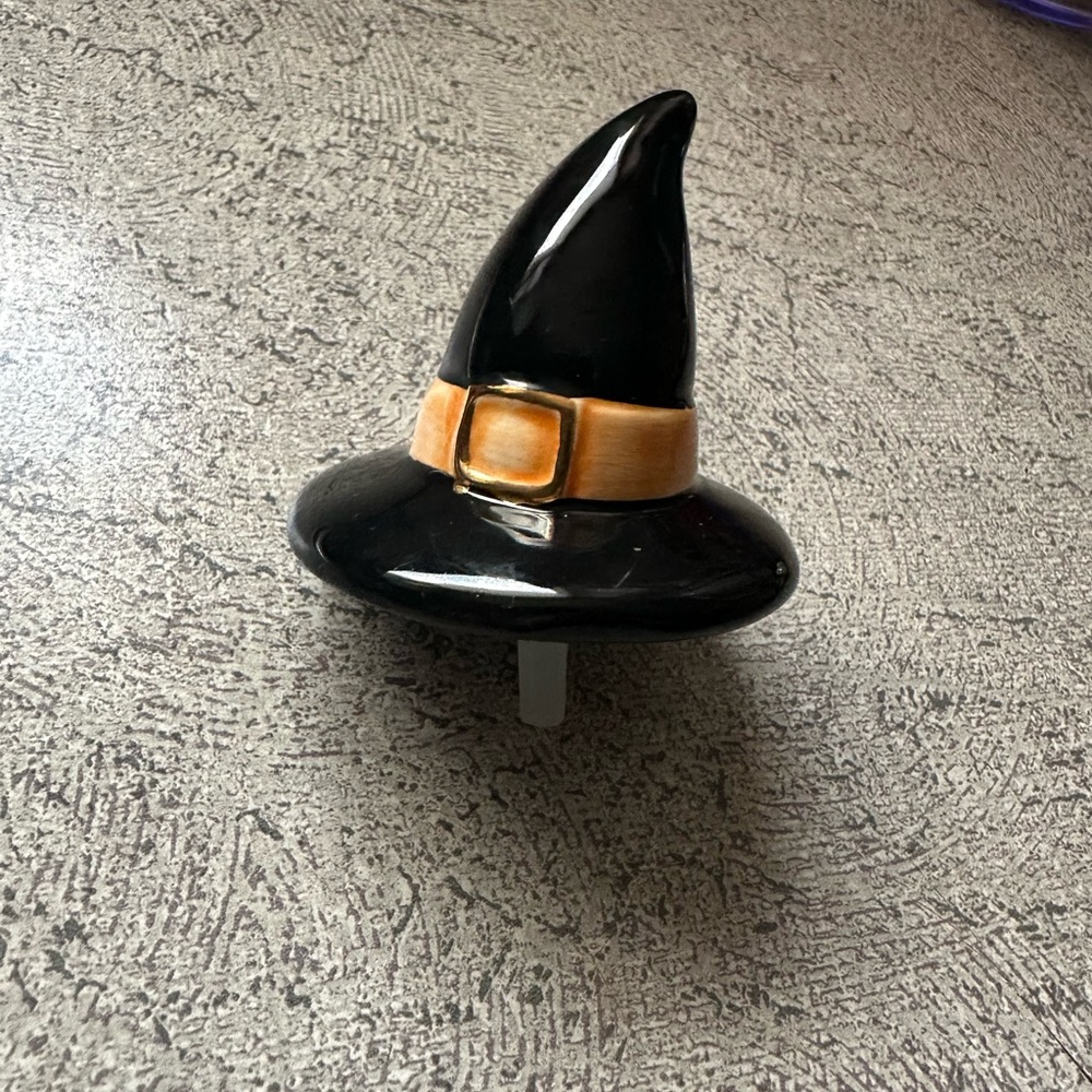 Nora Fleming Mini Witch Hat Hand-Painted Ceramic Witchful Thinking Halloween